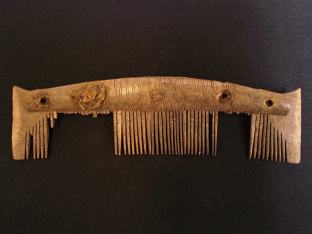 Comb 2