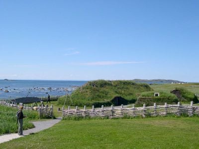 A recreation of Viking structures at L&rsquo;Anse aux Meadows