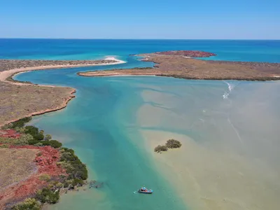 Turquoise waters of the Murujuga site.