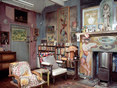 Duncan Grant&rsquo;s studio