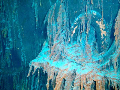 HD view of crusted-over wreckage of the Titanic